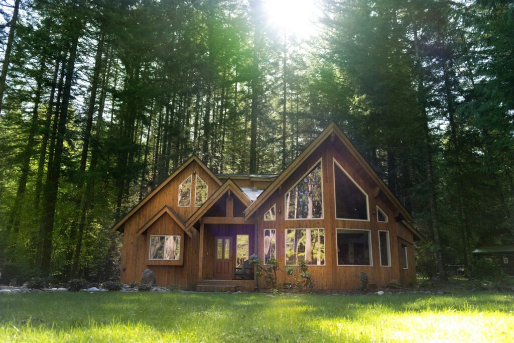 Airbnb Hosting in Nashville: Why Local Property Management is a Game Changer